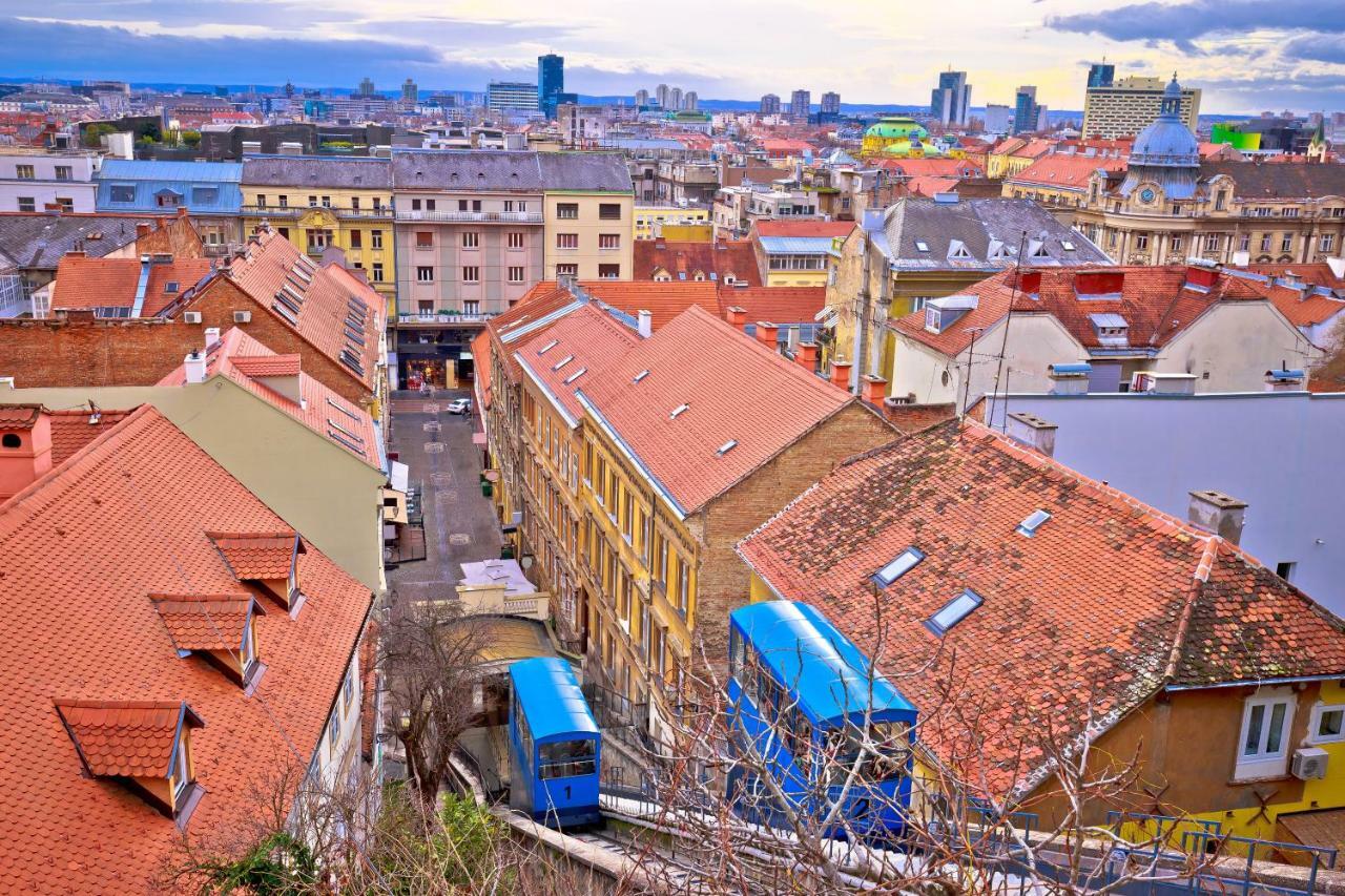 Black 49 Zagreb Exteriör bild